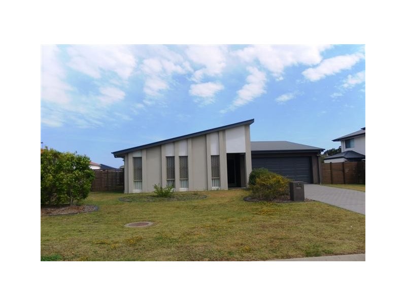 9 Captain Cook Street, Urraween QLD 4655
