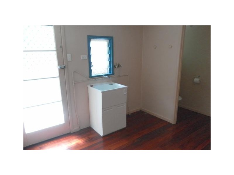 14 Elizabeth Street, Urangan QLD 4655