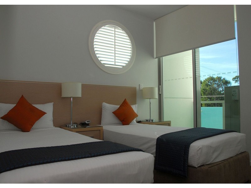 10/625 Esplanade, Urangan QLD 4655