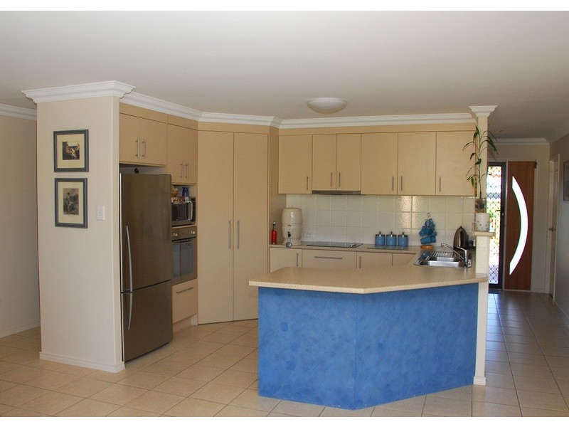 11 Bayley Crt, Hervey Bay QLD 4655