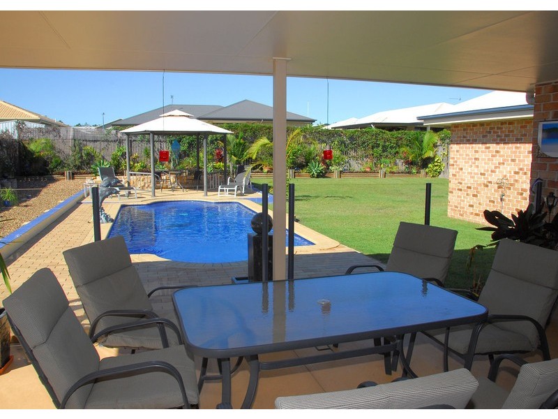 11 Bayley Crt, Hervey Bay QLD 4655