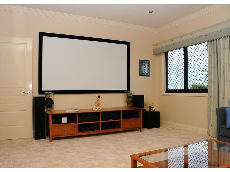 4 Ferryman Close, River Heads QLD 4655