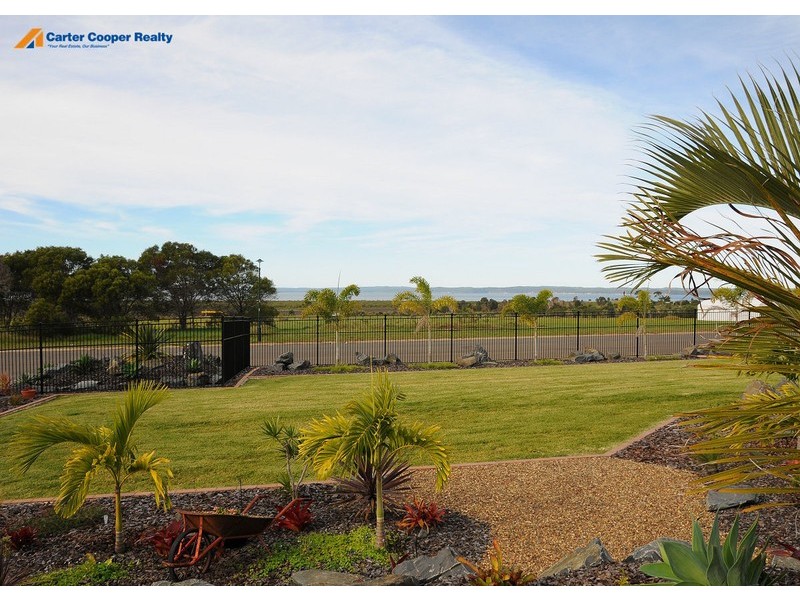4 Ferryman Close, River Heads QLD 4655