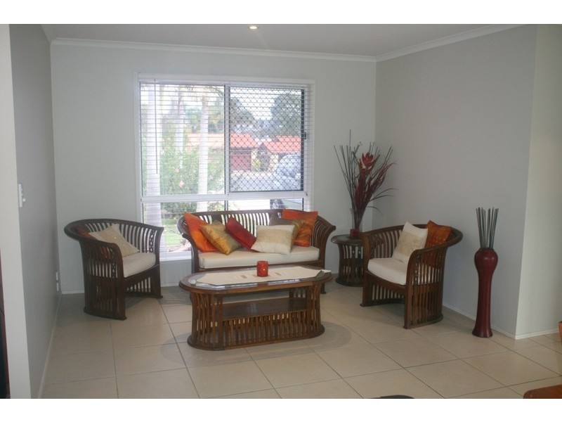 85  Murphy Street, Point Vernon QLD 4655