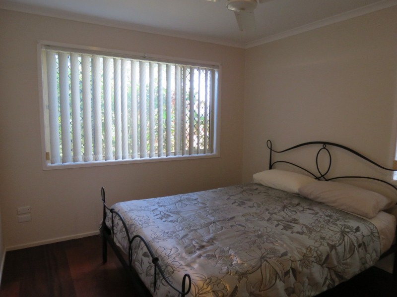 74 Lauren Street, Urangan QLD 4655