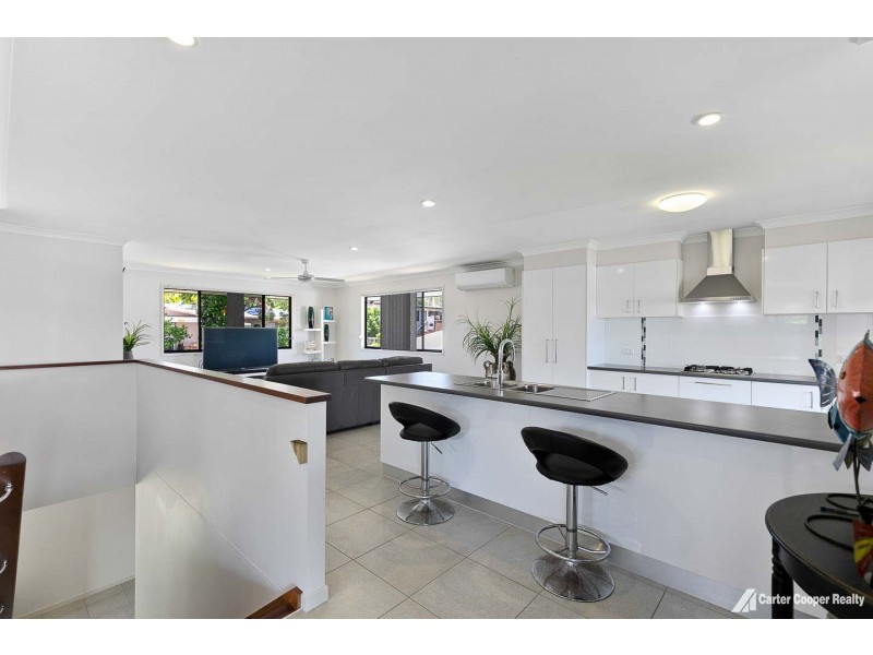 43 Turrum Street, Scarness QLD 4655