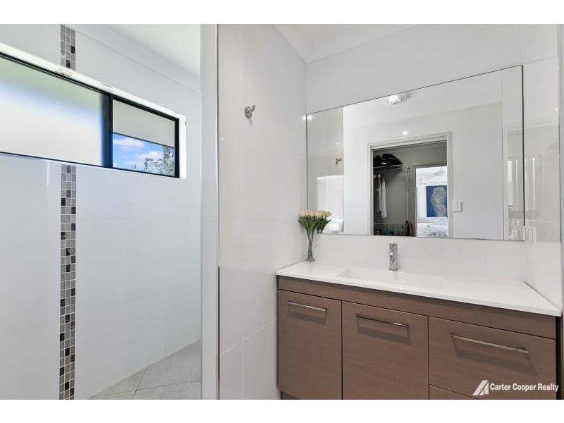 43 Turrum Street, Scarness QLD 4655