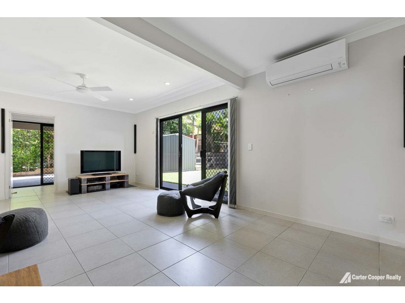 43 Turrum Street, Scarness QLD 4655