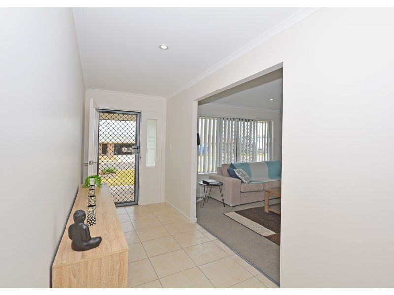 12 Shearwater Street, Kawungan QLD 4655