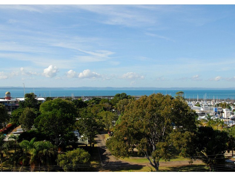 625 Esplanade, Urangan QLD 4655