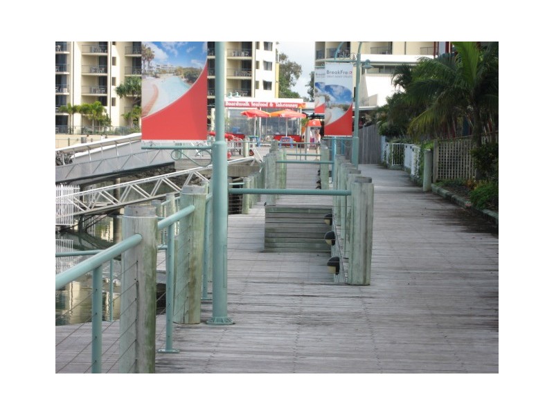 Unit 17 Break Free Resort, Urangan QLD 4655