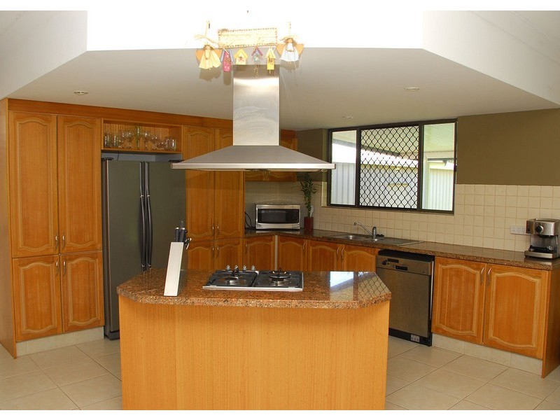 71 Garden Dve, Hervey Bay QLD 4655