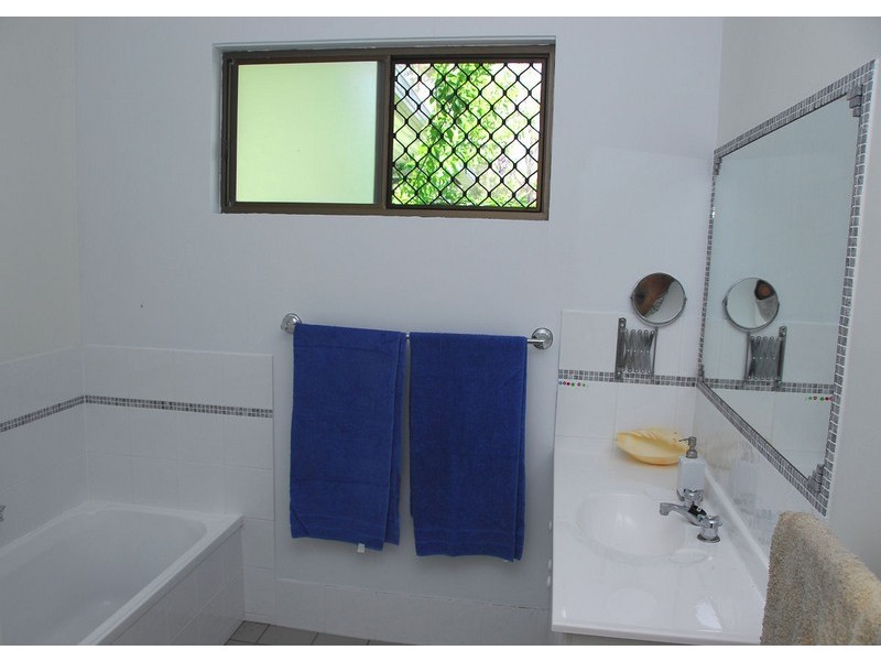 71 Garden Dve, Hervey Bay QLD 4655