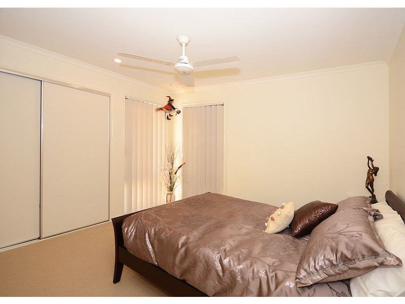 37 Pembridge Circuit, Urraween QLD 4655