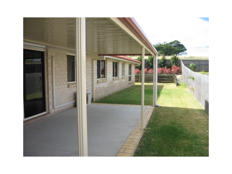 2/55 St Joseph Dve, Urraween QLD 4655