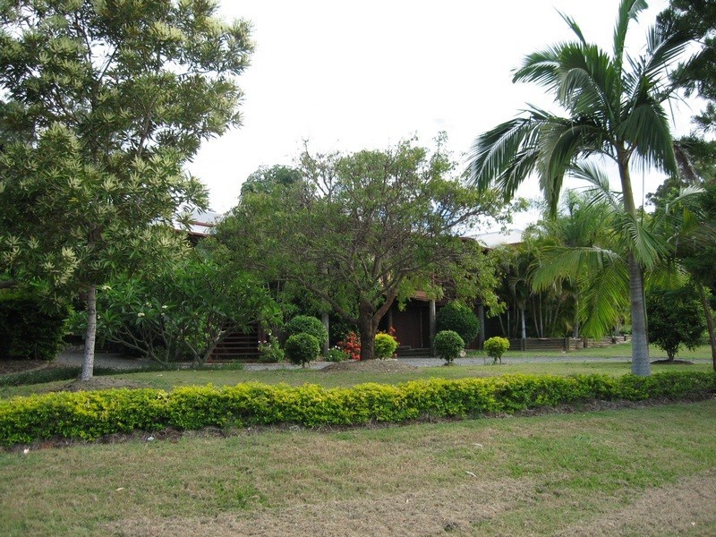 16 Windsor Way, Urraween QLD 4655