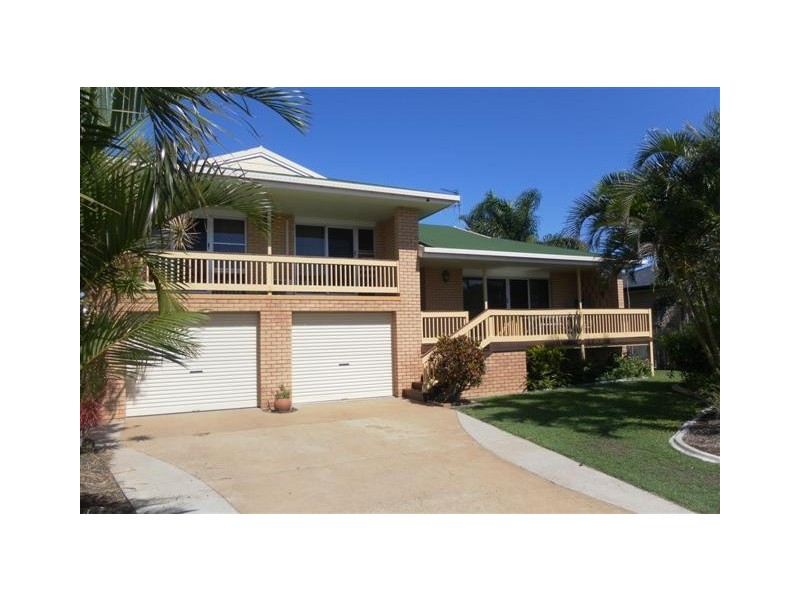 11 Long Street, Point Vernon QLD 4655