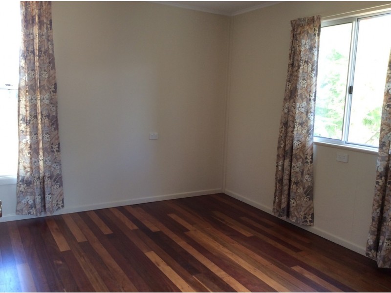117B Esplanade, Point Vernon QLD 4655