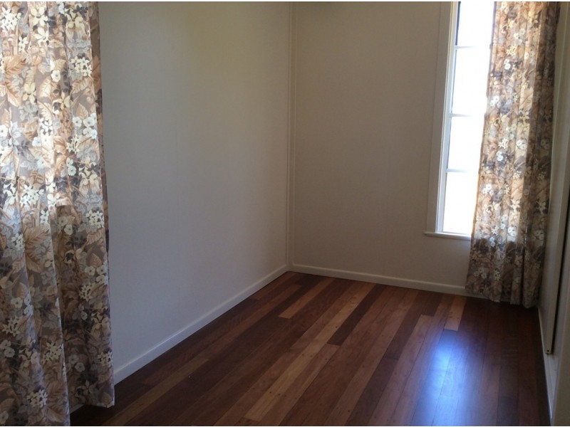 117B Esplanade, Point Vernon QLD 4655
