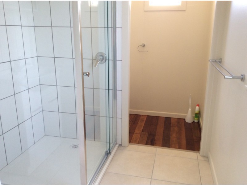 117B Esplanade, Point Vernon QLD 4655