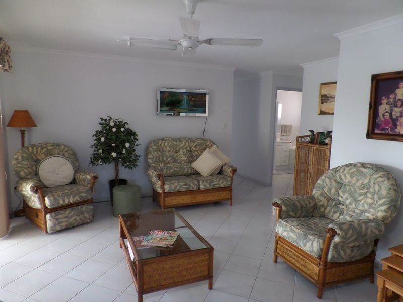 127 Ibis Boulevard, Eli Waters QLD 4655