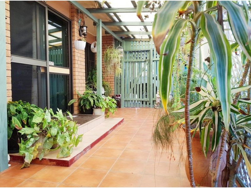 109 Odessa Street, Granville QLD 4650