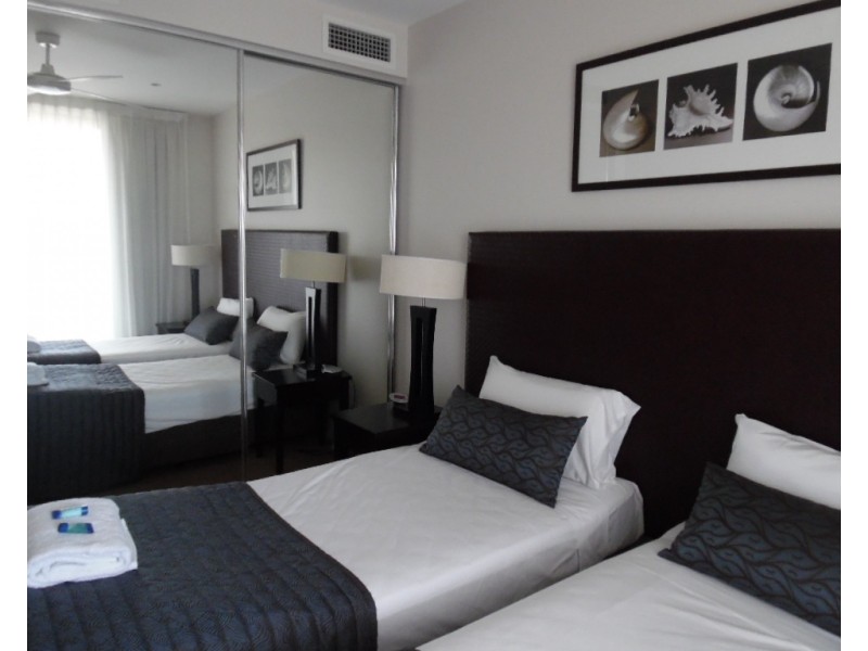 606/468 Esplanade, Torquay QLD 4655