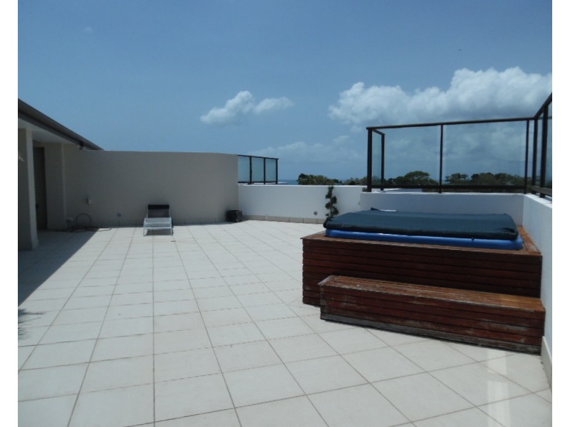 606/468 Esplanade, Torquay QLD 4655