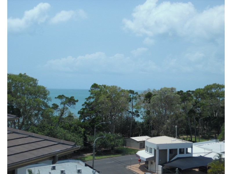 606/468 Esplanade, Torquay QLD 4655