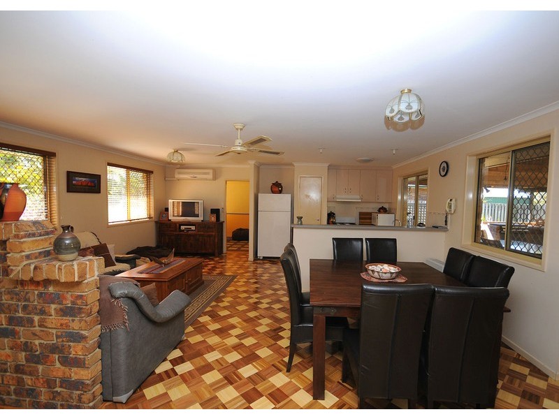 16 Bergin Court, Torquay QLD 4655