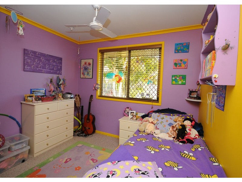 16 Bergin Court, Torquay QLD 4655