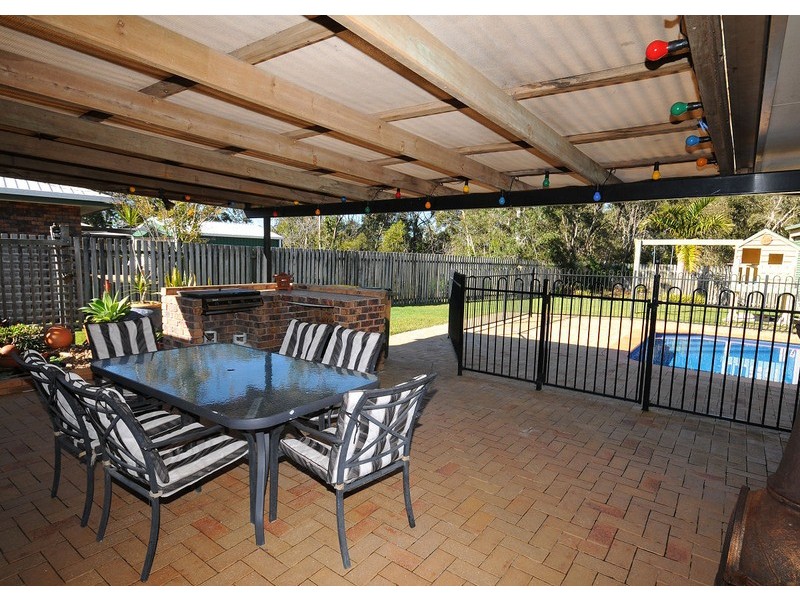 16 Bergin Court, Torquay QLD 4655