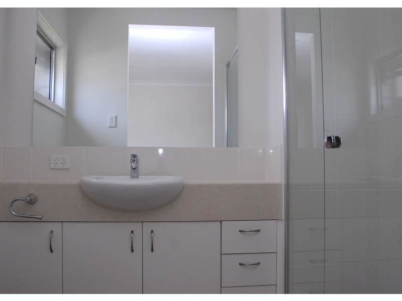 3/542 Esplanade, Urangan QLD 4655