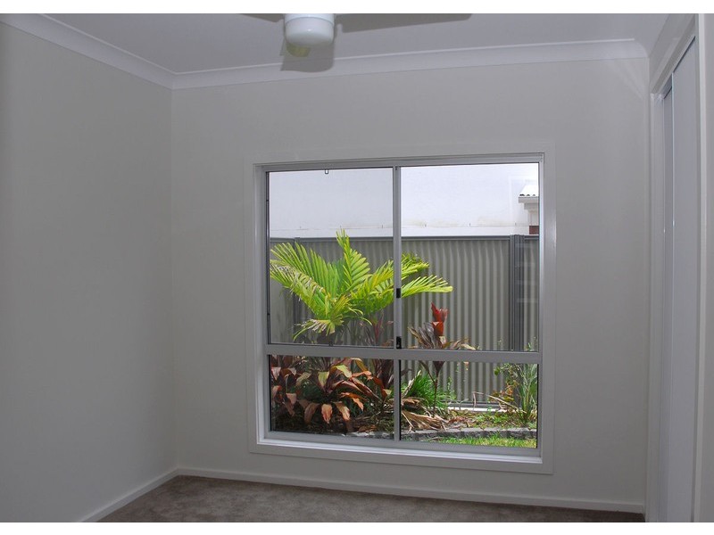 3/542 Esplanade, Urangan QLD 4655