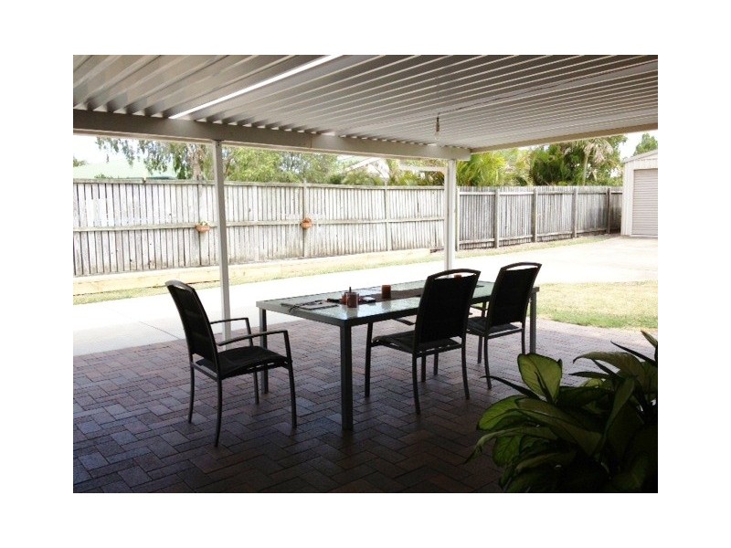 50 Urangan Street, Torquay QLD 4655