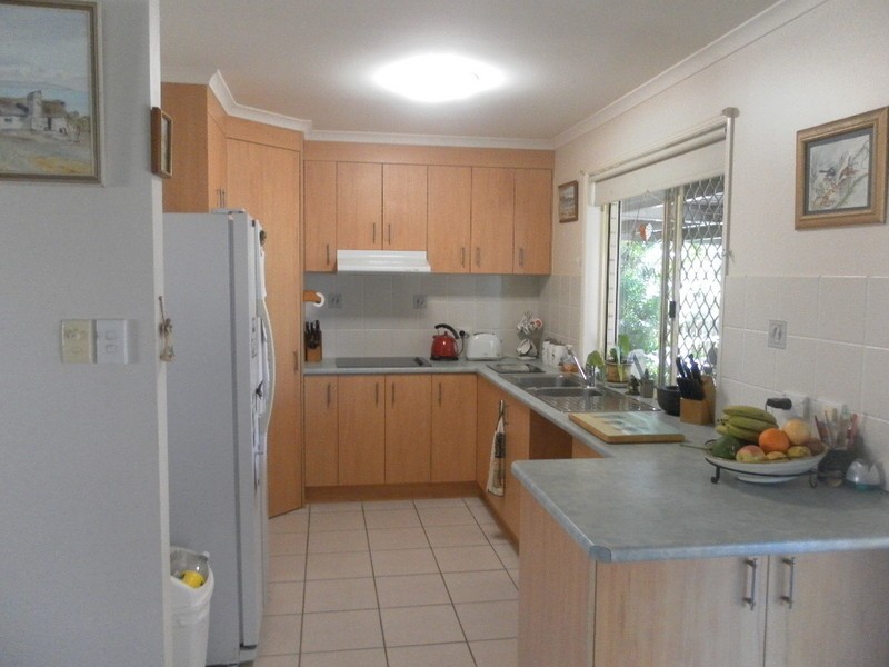 13 Ungowa Avenue, Pialba QLD 4655