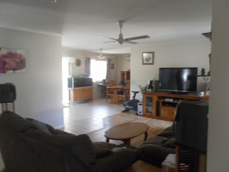 13 Ungowa Avenue, Pialba QLD 4655