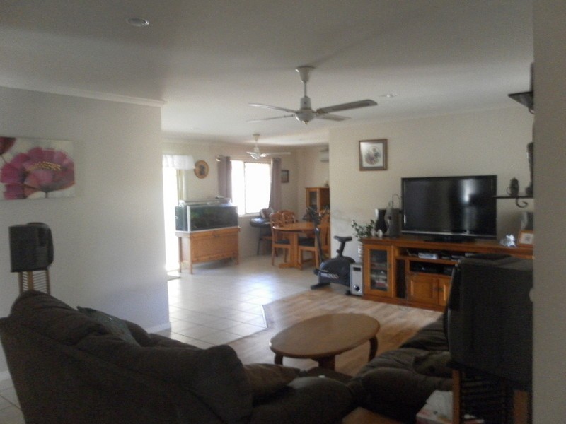 13 Ungowa Avenue, Pialba QLD 4655