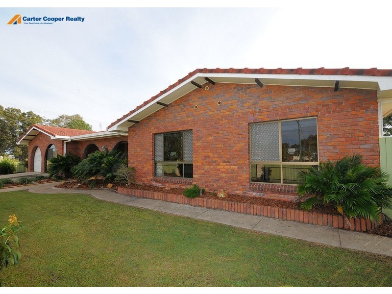 20 Stewart Street, Urangan QLD 4655