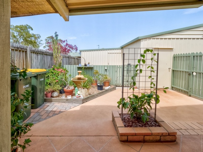 4 Acacia Street, Point Vernon QLD 4655