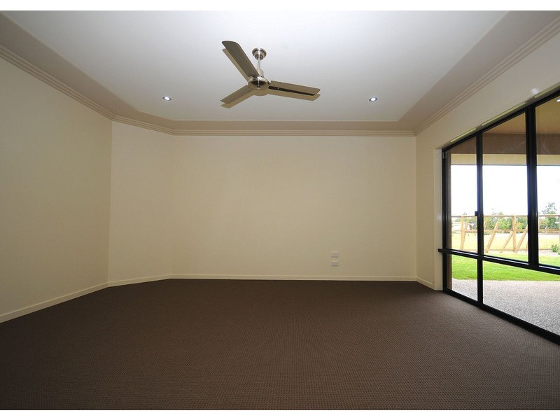 4 Bay Park Road, Hervey Bay QLD 4655