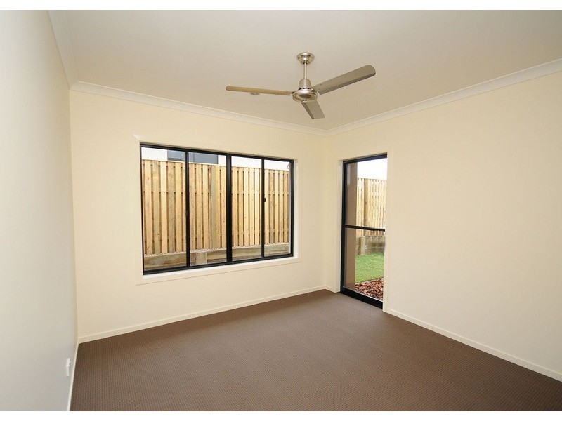 4 Bay Park Road, Hervey Bay QLD 4655