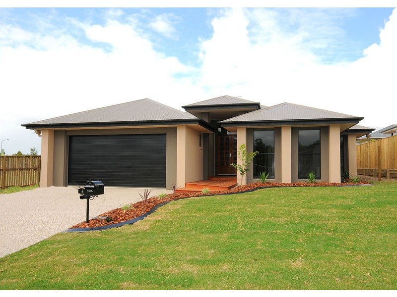 4 Bay Park Road, Hervey Bay QLD 4655