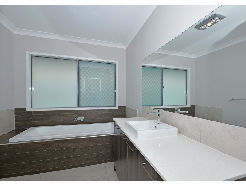 16 Eli Court, Kawungan QLD 4655