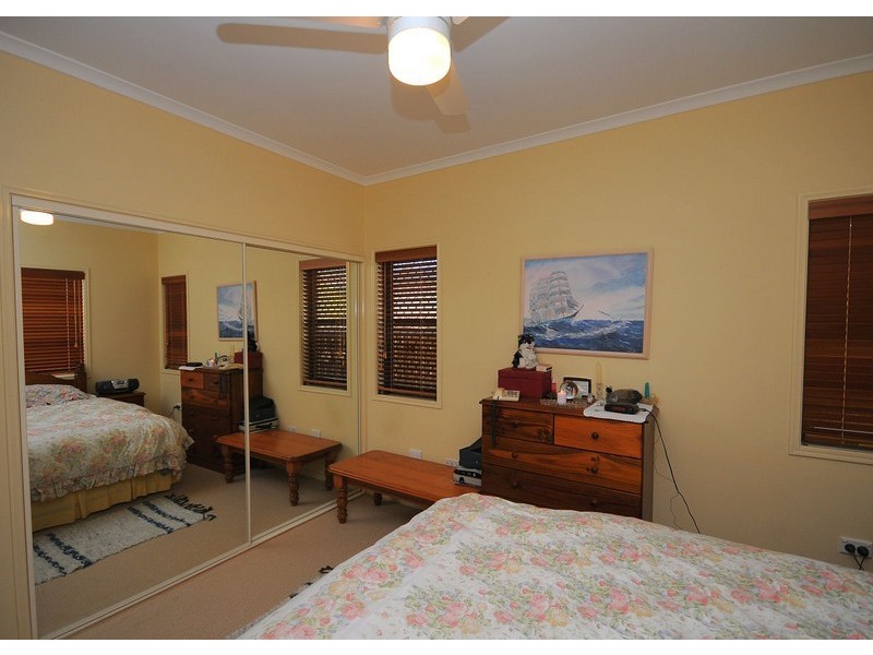 U43/34 Elizabeth St, Urangan QLD 4655