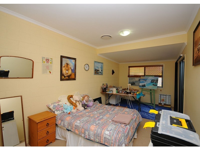 U43/34 Elizabeth St, Urangan QLD 4655