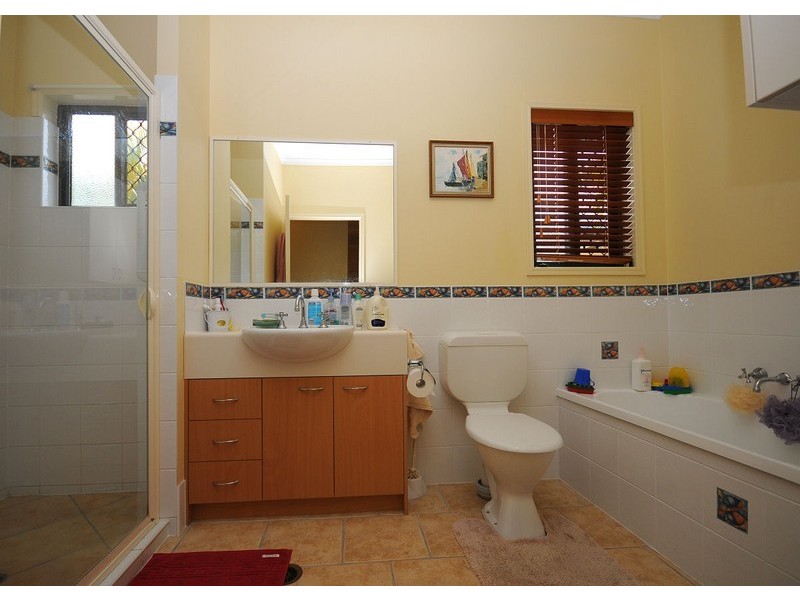 U43/34 Elizabeth St, Urangan QLD 4655