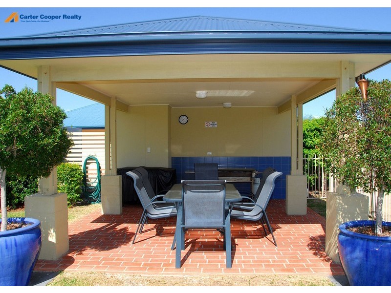 U43/34 Elizabeth St, Urangan QLD 4655