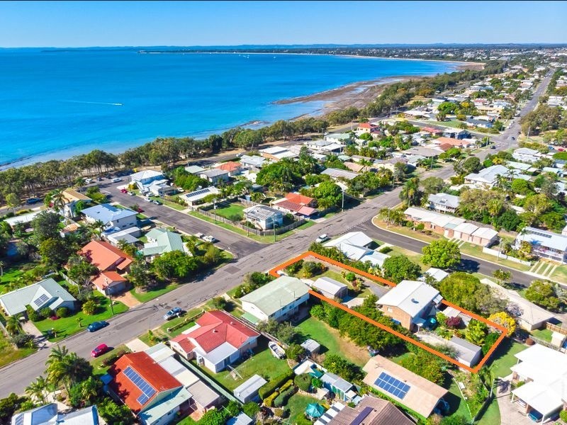 93 Long Street, Point Vernon QLD 4655