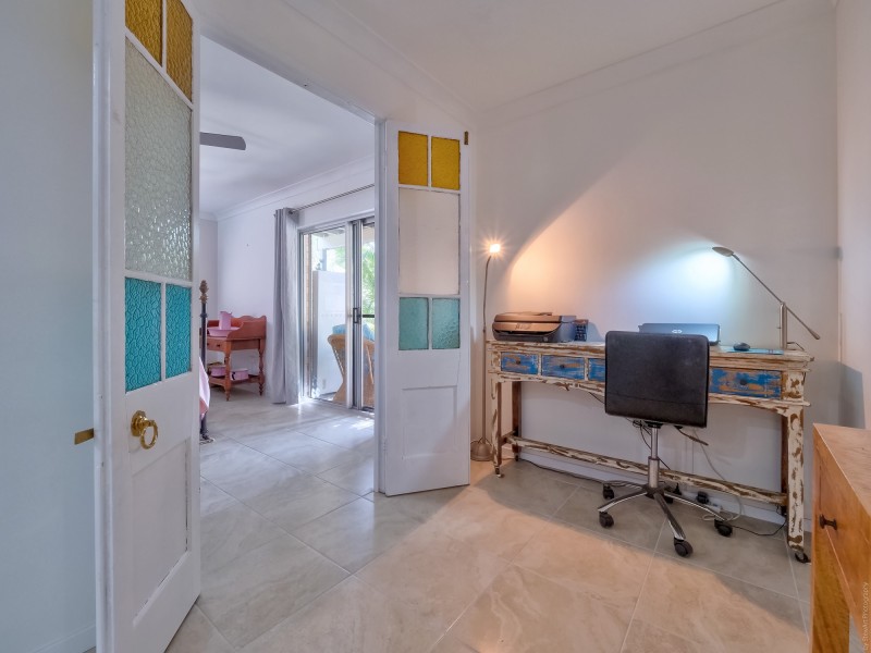 93 Long Street, Point Vernon QLD 4655